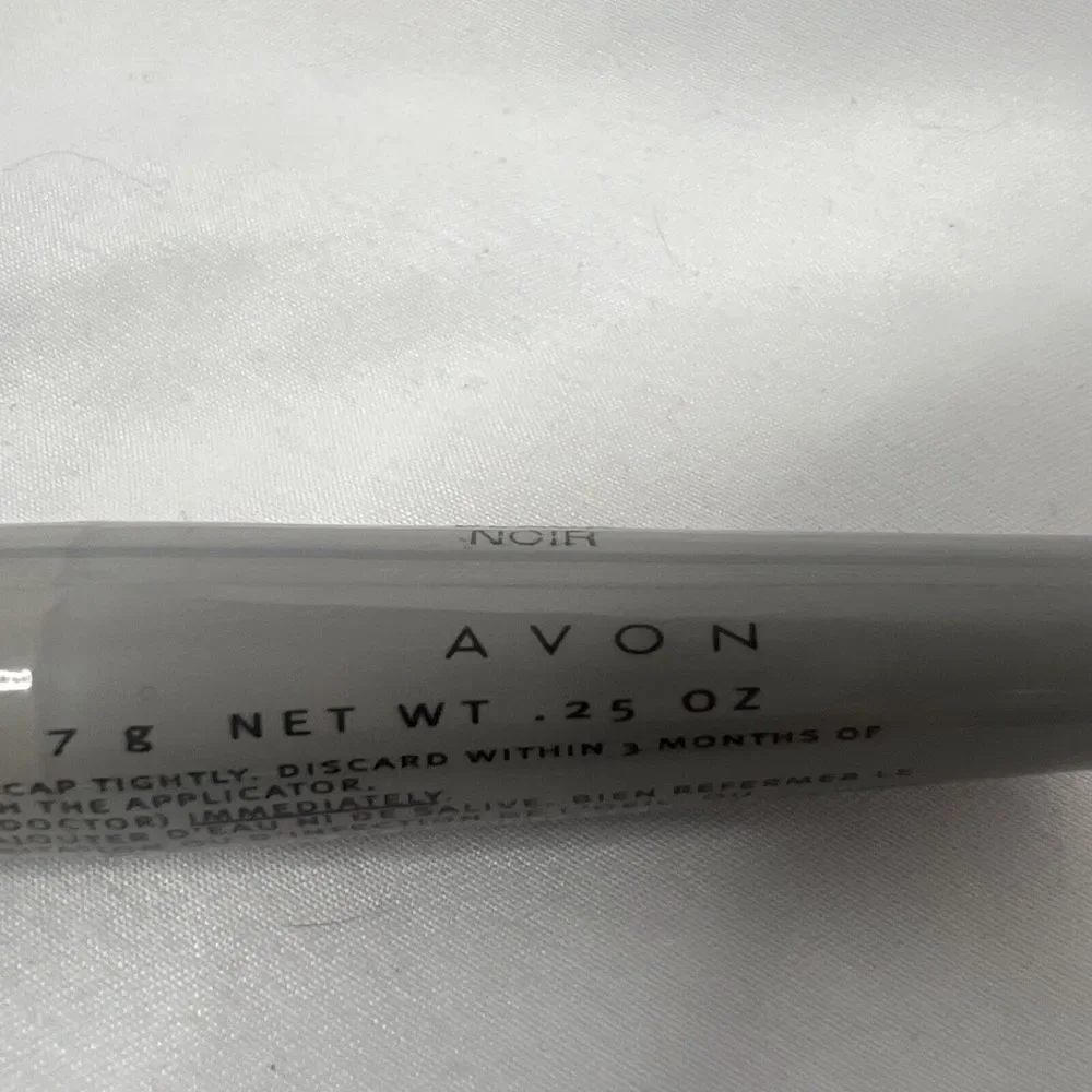 Avon Beyond Color Lash Fortifying Mascara Black .25 Oz‎ FACTORY SEALED